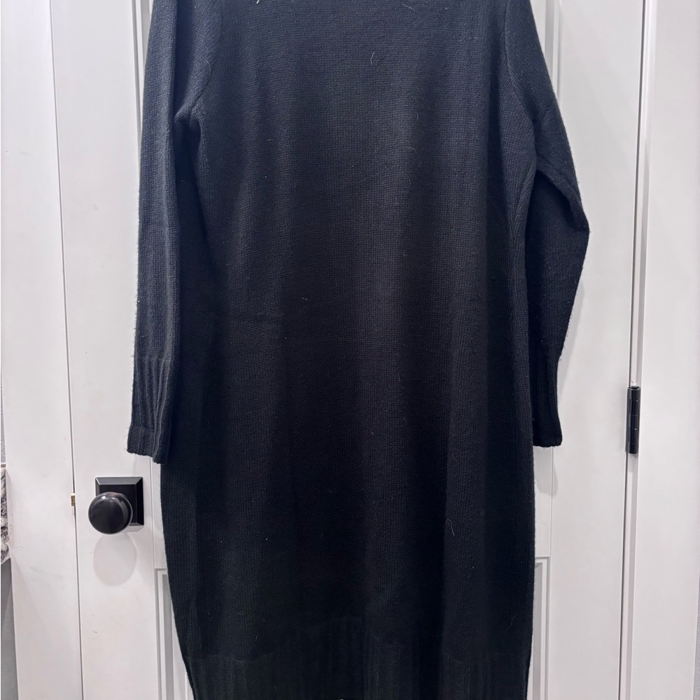 VENUS Black Open-Front Long Cardigan with Gold Button Trim - Picture 3 of 3